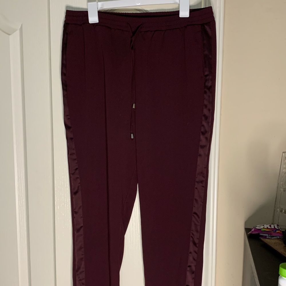 Maroon ankle trouser joggers